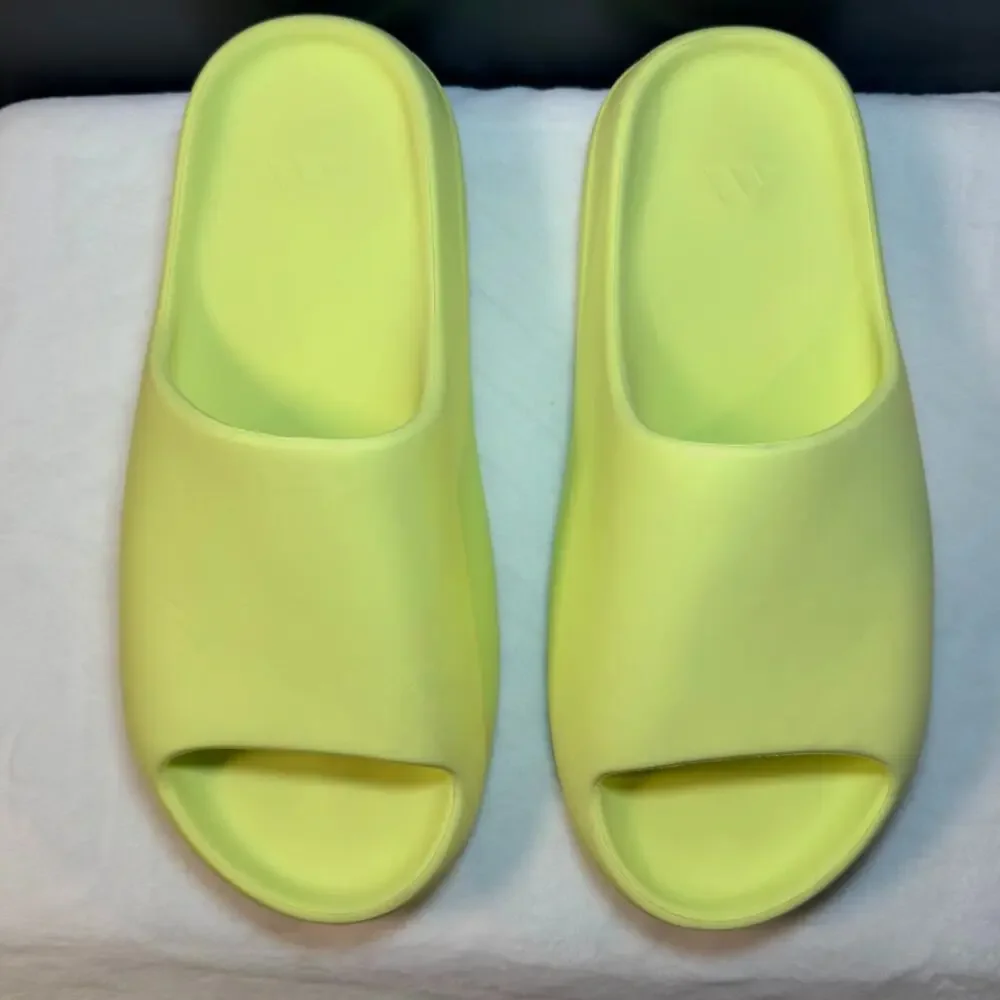 adidas Yeezy Slides “Glow Green” (2021) – GX6138 | 12M